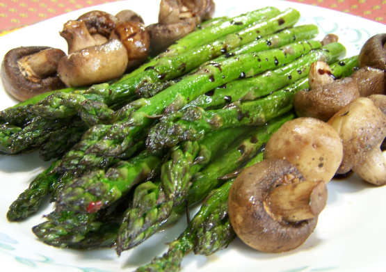 Roasted Asparagus with Mushrooms