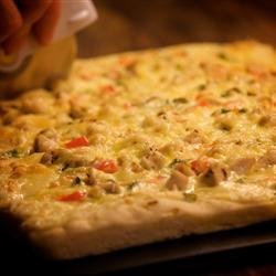 Chicken Alfredo Pizza