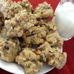 Low Sugar Oatmeal Raisin Cookie