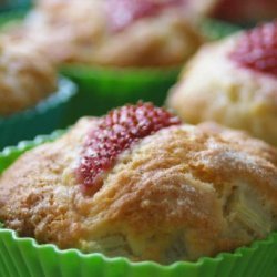 Strawberry Rhubarb Muffins