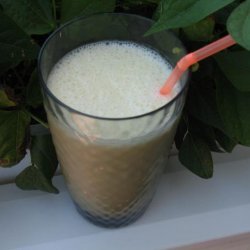 Banana Milk (Raw, Dairy Free)