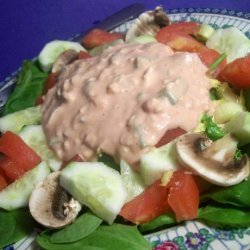 Splendid Lettuce Salad With Thousand Island Dressing