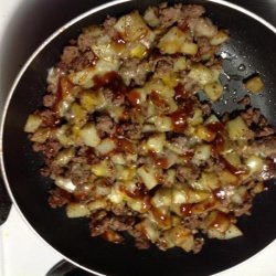 Ground Beef and Potatoes (Oh so Simple!)