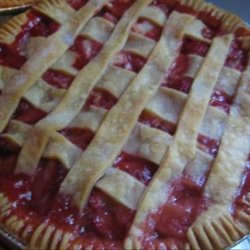 Bubby's Strawberry Rhubarb Pie