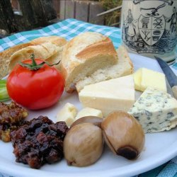 Traditional English Pub Style Ploughman's Lunch