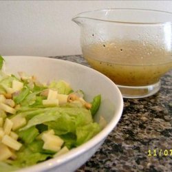 Swiss Cashew Tossed Salad