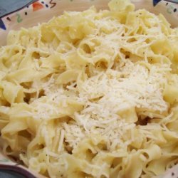 Butter and Cheese Noodles(Makaronia)