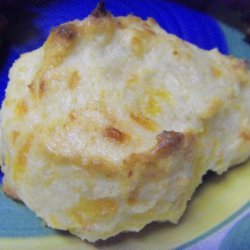 Cheddar-Garlic Biscuits