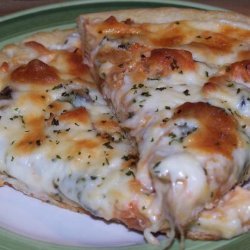 Mika's Buffalo Chicken Alfredo Pizza