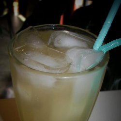 Ginger Pineapple Spritzer