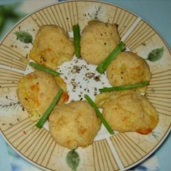 Mozzarella Cheese Puffs (Piumini di Mozzarella al Forno)