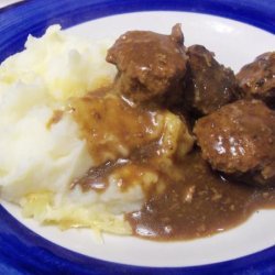 Norwegian Meatballs in Brown Gravy