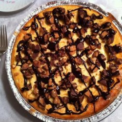 Chocolate Drizzled Peanut Butter Cheesecake