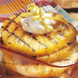 Grilled Pineapple with Mascarpone Cream