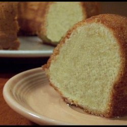 Classic 7-Up Pound Cake