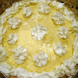 Fantastic Creamy Eggnog Pie