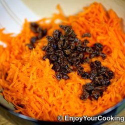 Carrot Raisin Salad