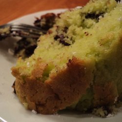 Pistachio Chocolate Chip Cake