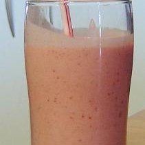 Easy Strawberry Smoothie