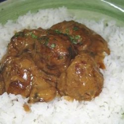 Hungarian Meatballs With Mushroom Gravy