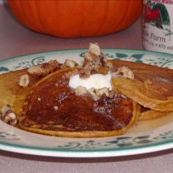 Fluffy Autumn Pun-Cakes! ( Pumpkin Pancakes )