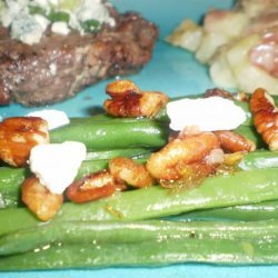 Haricots Verts With Toasted Walnuts and Chevre