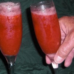 Strawberry Champagne Cocktail