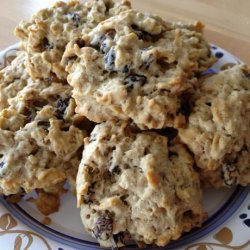 Oatmeal Raisin Cookies Made With Splenda  Sugar Blend for Baking