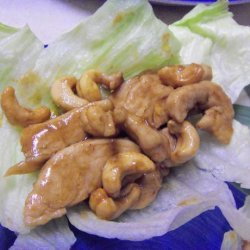 Cashew Chicken Lettuce Wraps