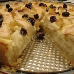 Rahmapfelkuchen (Apple and Rum Custard Cake)