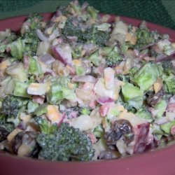 Broccoli-cheese Salad