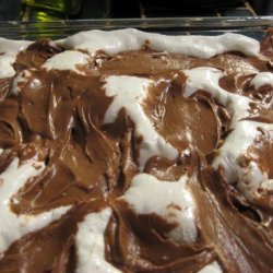 Easy Mississippi Mud Sheet Cake