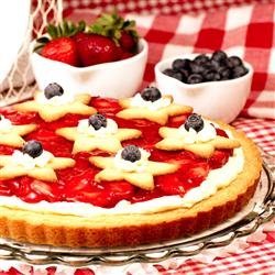 Fresh Strawberry Cheesecake Pie