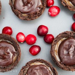 Mini Caramel Cookie Tarts