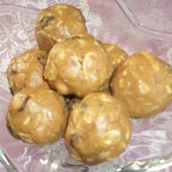 Peanut Butter Clusters