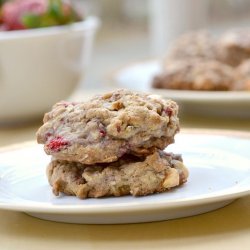 Strawberry Cinnamon Oatmeal Cookies