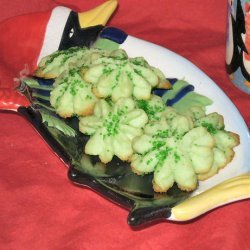 Lemon Cheese Spritz Cookies for Christmas