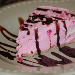 Easy Peppermint Ice Cream Pie