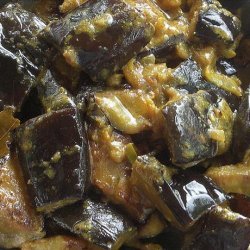 Sri Lankan Eggplant (Aubergine) Curry