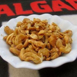 Honeyed Cashews With Kosher Salt