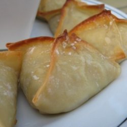 Baked Pot Stickers- Sweet Asian Dipping Sauce - Chicken Egg Roll