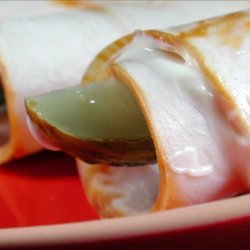 Turkey Pickle Roll Ups