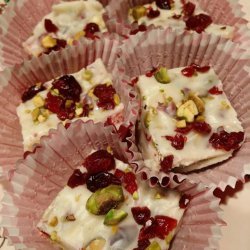 Christmas  Cranberry  Fudge