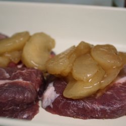 Pork Chops With Apples and Stuffing