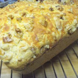 Easy Cheddar Walnut Bread