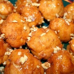 Loukoumades (Greek Honey Dumplings)