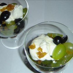 Two Second Ginger, Cream & Grape Dessert