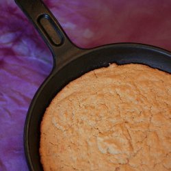 Cast Iron Skillet Cornbread