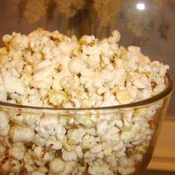 Black Pepper and Parm Cheesy Popcorn