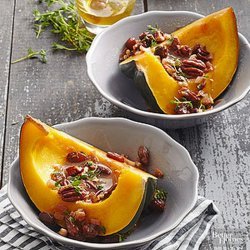 Acorn Squash With Raisin Sauce